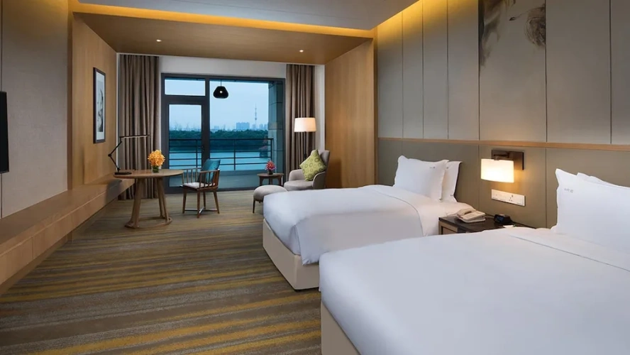 Premium Twin room with lake view
