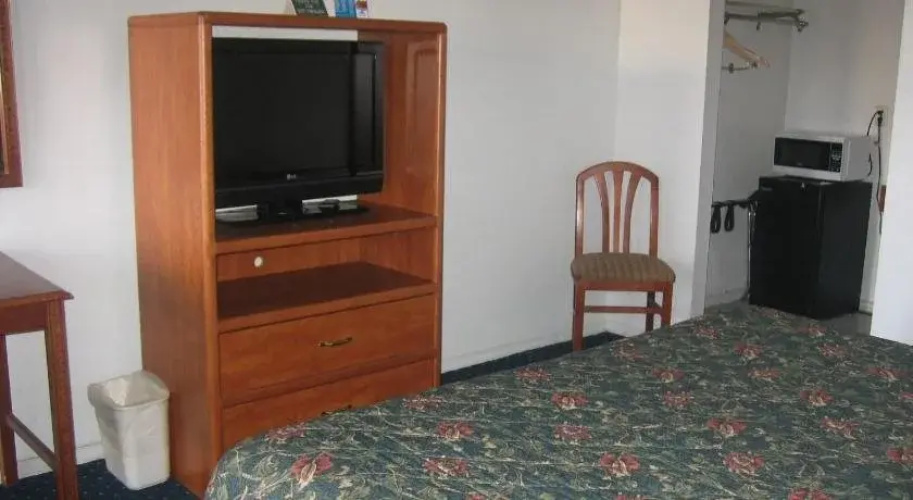 Best Interstate Inn