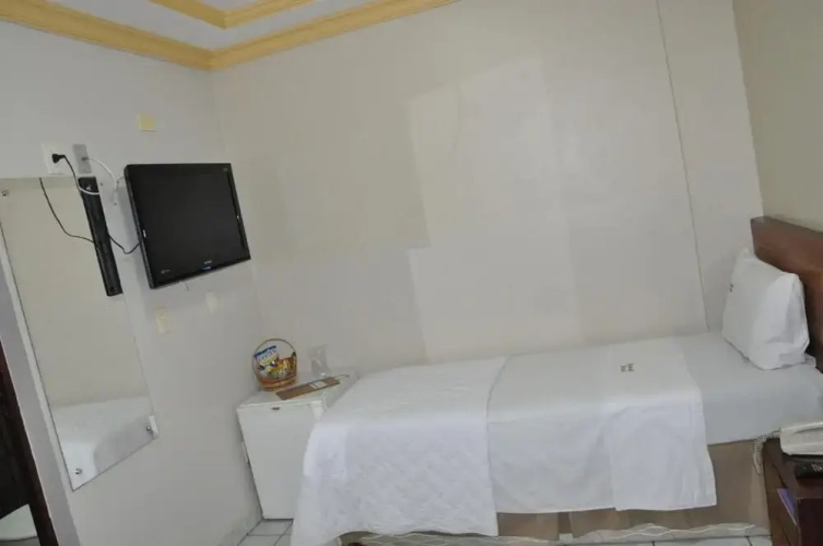 Central Hotel