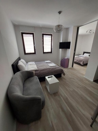 1 Bedroom Apartment with balcony and with view