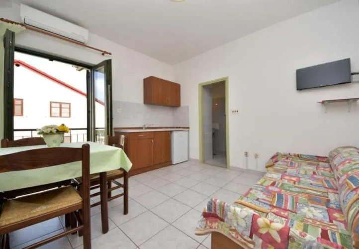 Apartments Dome - 150m from sea