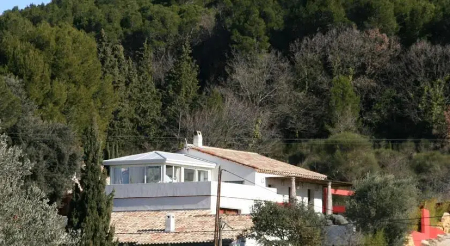 Dar Mona