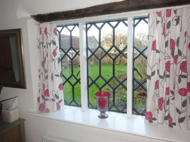 Strawberry Cottage B&B