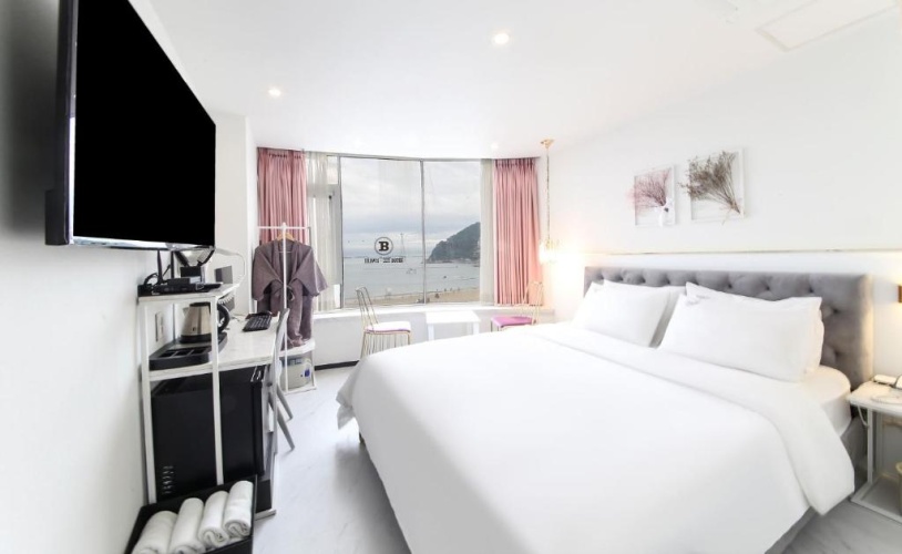 Superior Double room with sea view