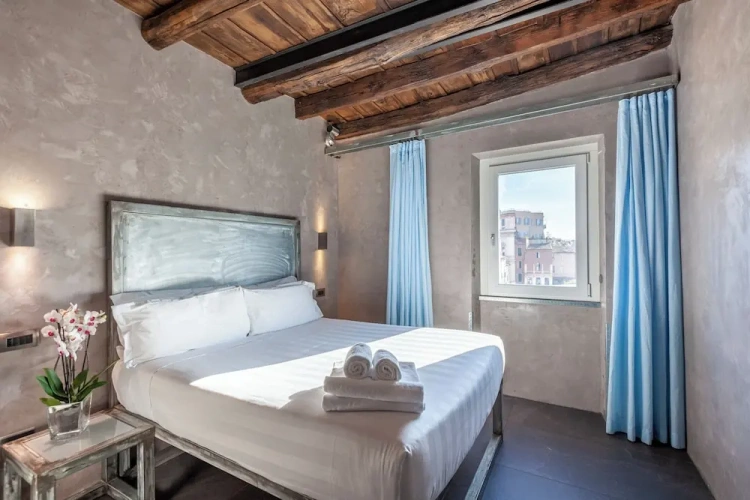 Superior Double room with city view