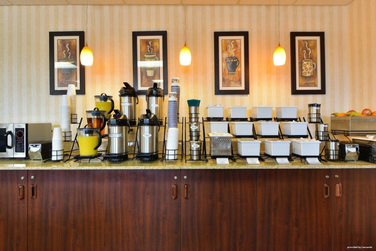 Best Western Plus Meridian photo 30