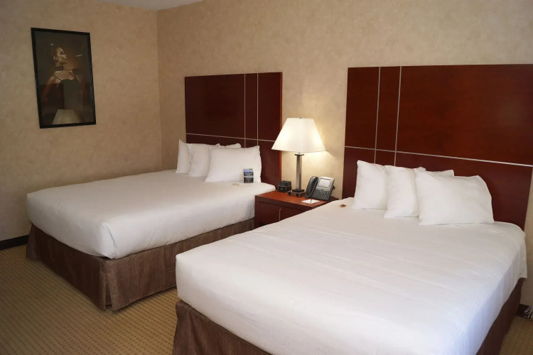 Hollywood Casino Joliet Hotel