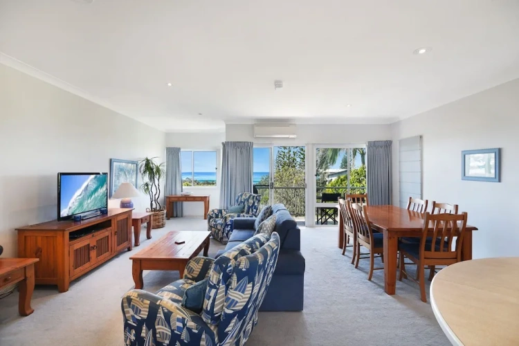 2 Bedrooms Cottage