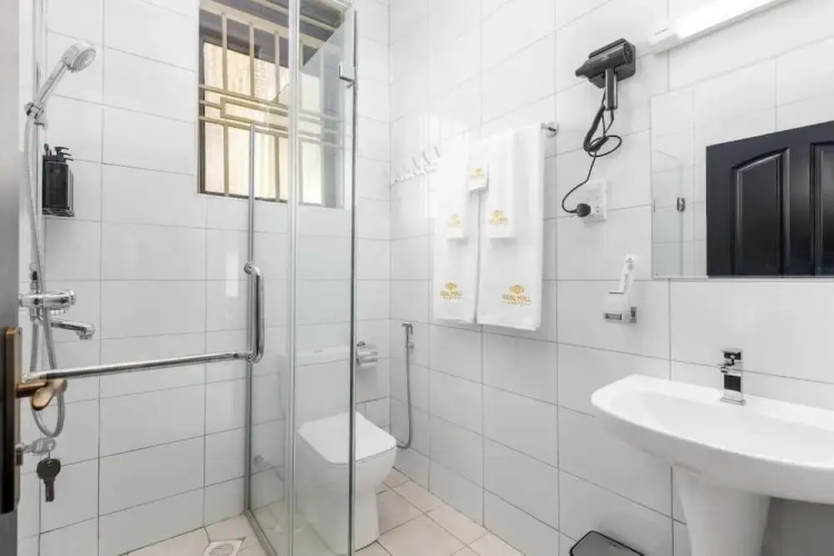 Beal Mall Hotel