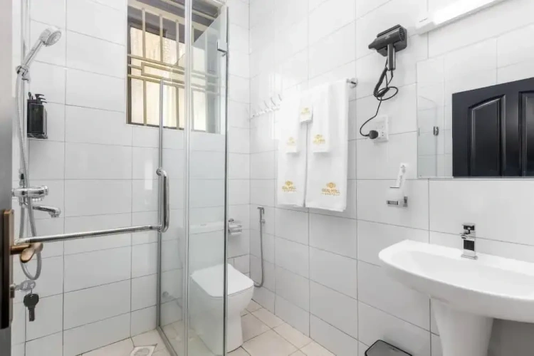 Standard Single room with balcony and with city view