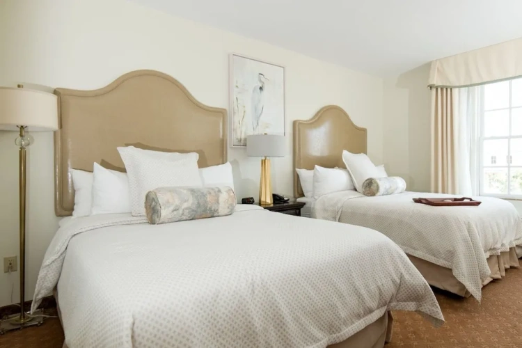 Deluxe Quadruple room