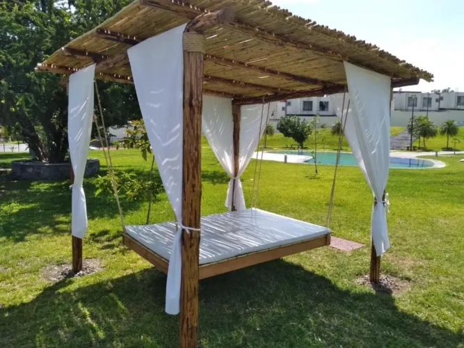 3 Bedrooms Cottage