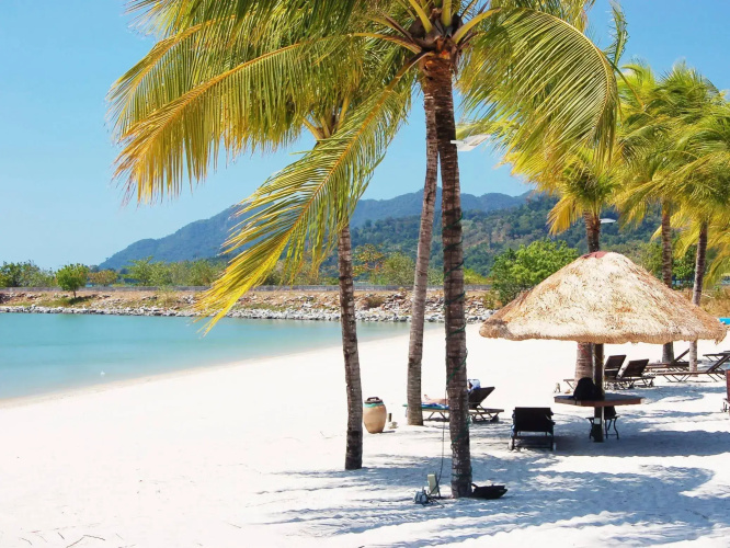 langkawi lagoon resort elegent suite