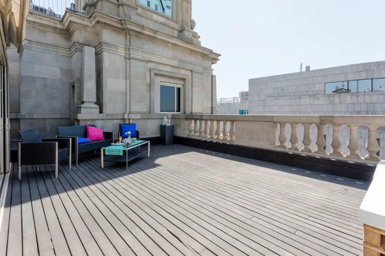 Unique Rentals - Placa Catalunya