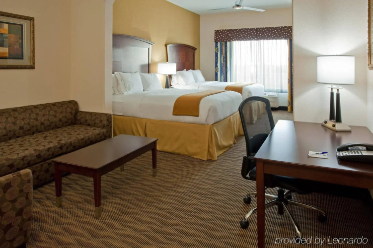 Holiday Inn Express & Suites Austin South-Buda by IHG