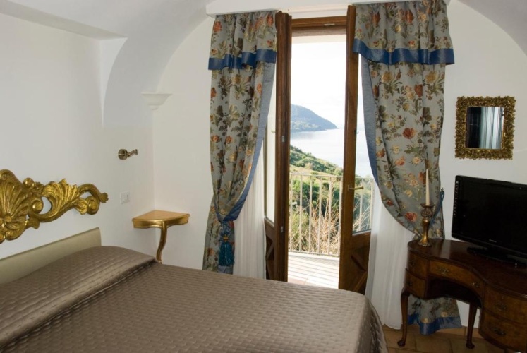 Standard Double room with balcony and with sea view