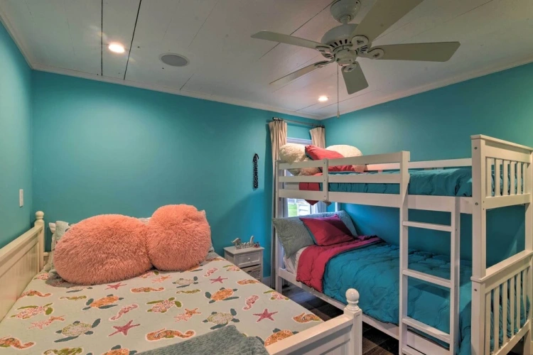 2 Bedrooms Cottage