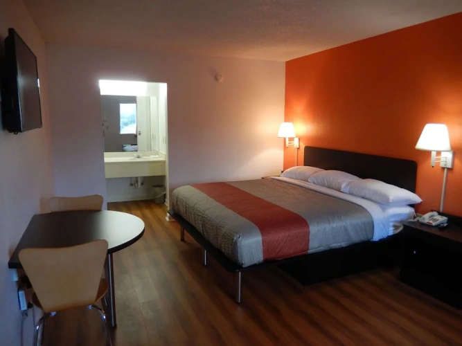 Standard Double Suite