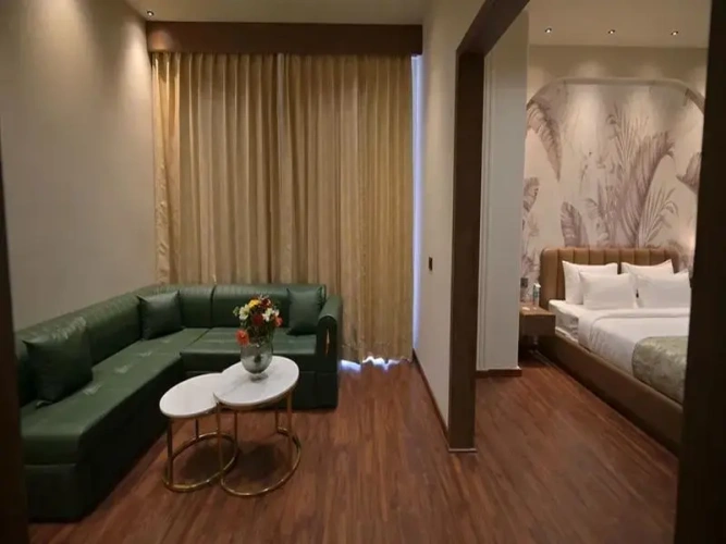 Double Suite