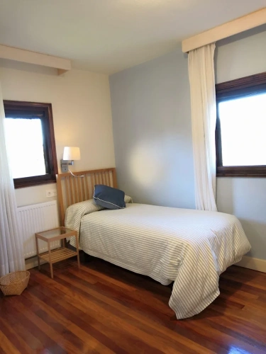 Standard Twin room with mountain view