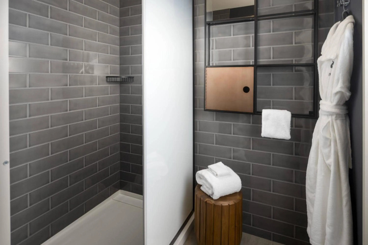 Hotel Distil, Autograph Collection