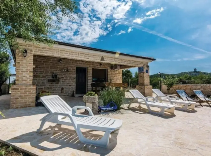 Holiday House Šimun
