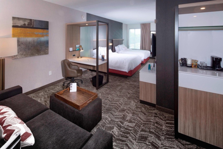 Quadruple Suite