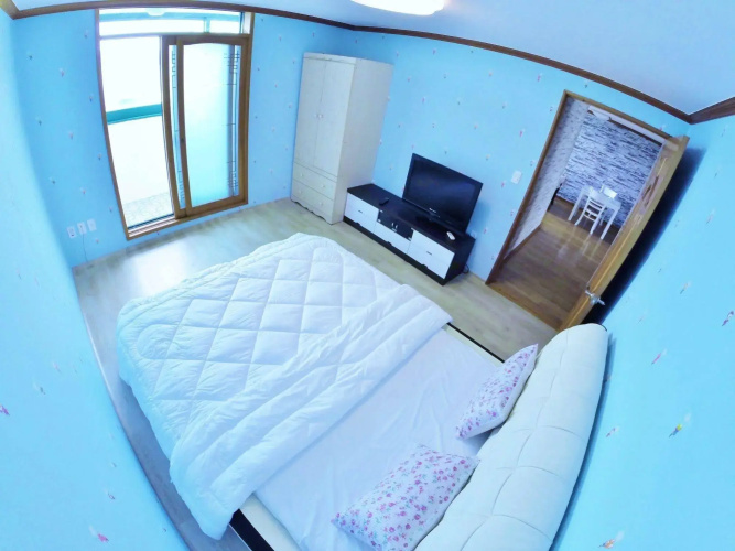 Good Moments sharehouse