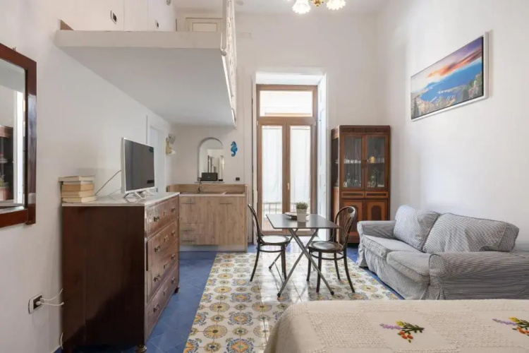 The Charming Suites