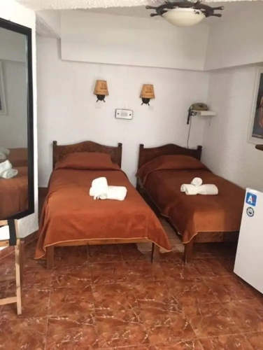 Economy Double Basement room