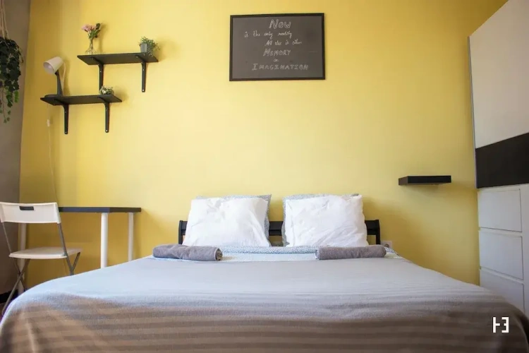Deluxe Double room with city view