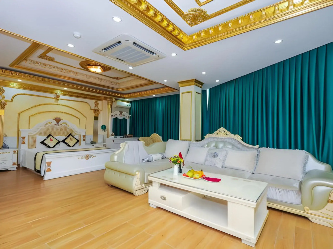 Phoenix Hotel