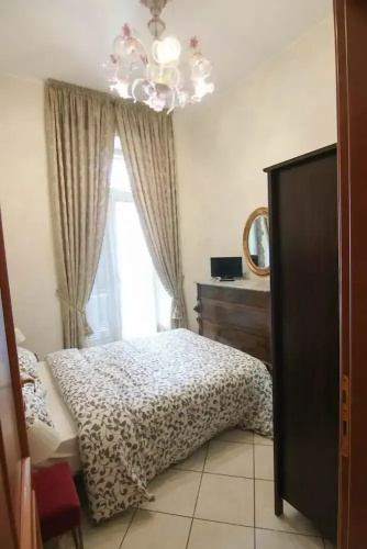 Antonica Home
