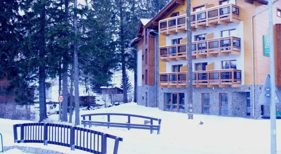 Hotel Trzy Sosny