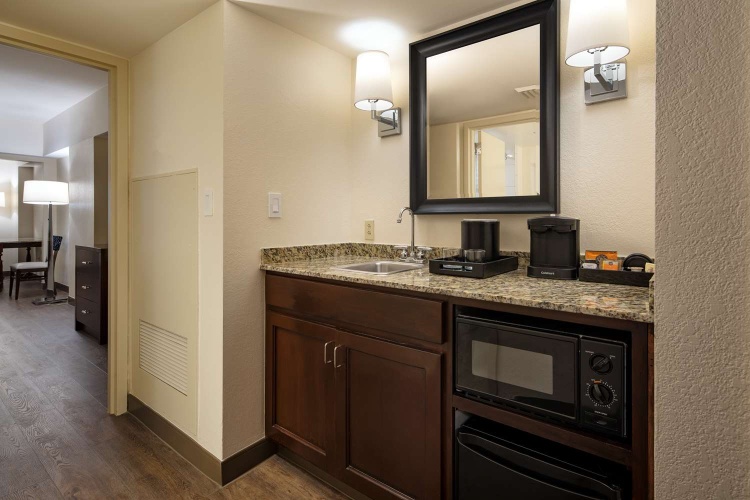 Embassy Suites by Hilton New Orleans photo 38