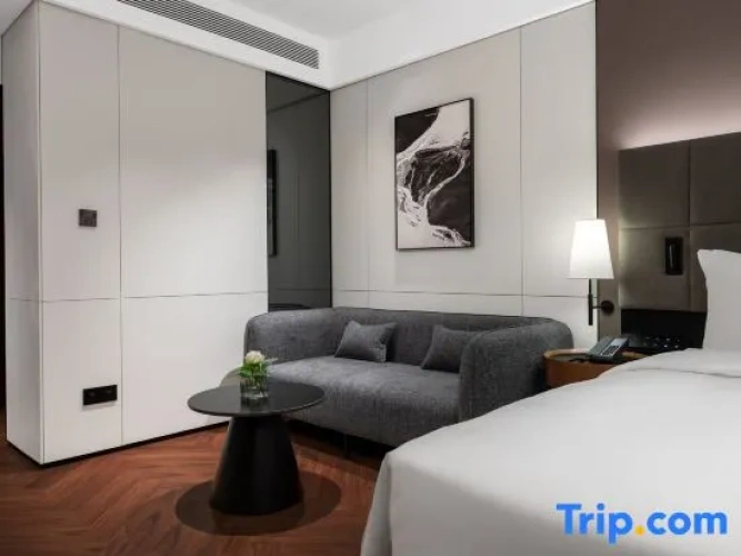 Deluxe Double Family room