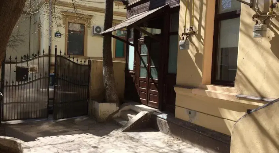 Cismigiu Park Studio