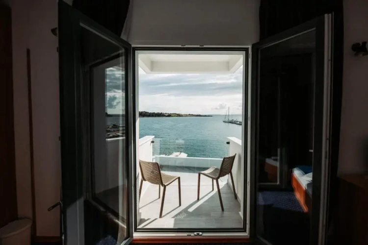 Standard Double room with sea view