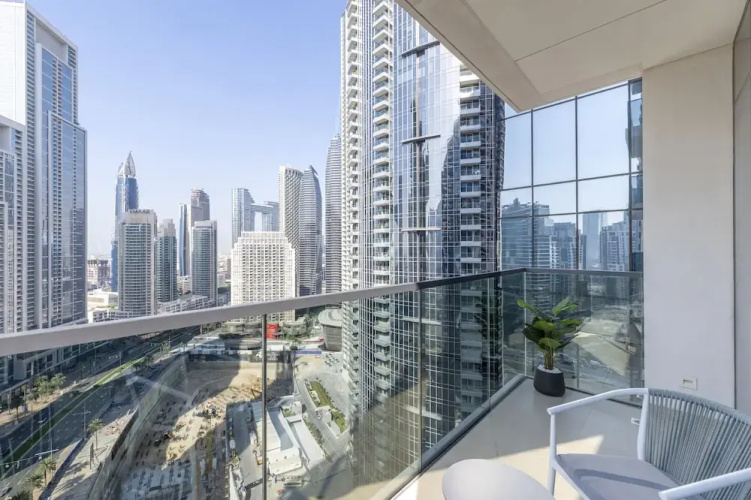 Act One Tower 2BR Luxury Apartment