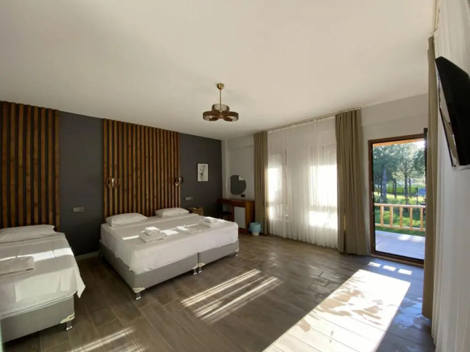 Elyada Konuk Evi (+8 Yaş )