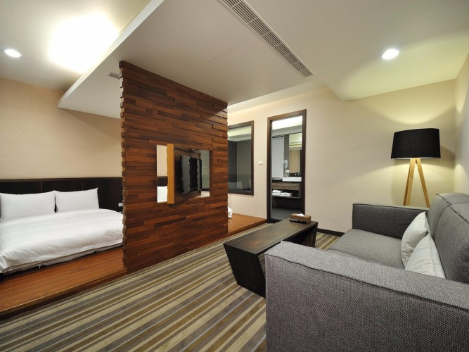 Deluxe Quadruple room