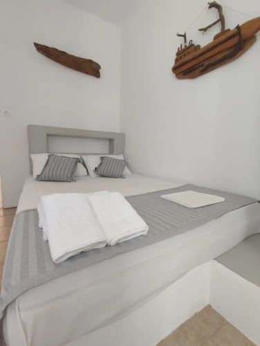 1 Bedroom Apartment with sea view