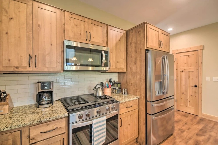 3 Bedrooms Cottage