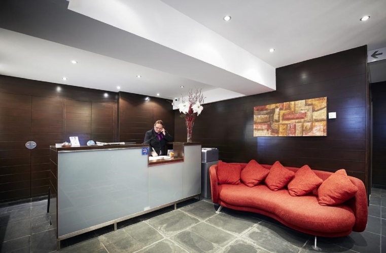 Hotel Caribou