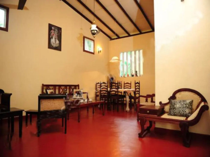 Holiday Nest Bed and Breakfast