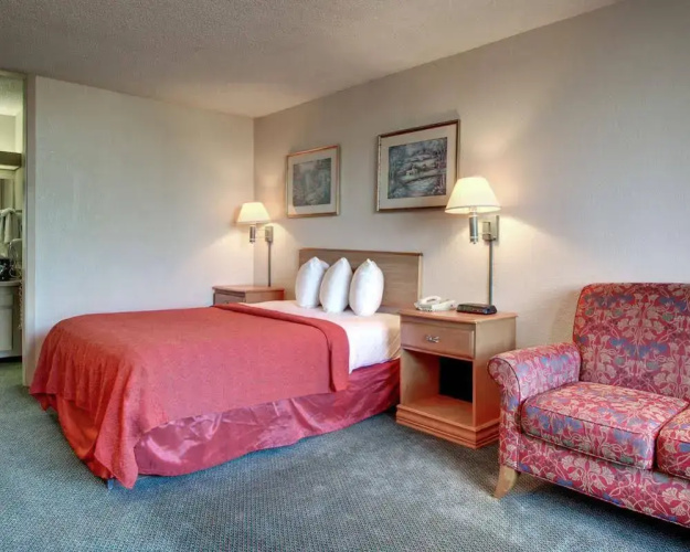 Quality Inn & Suites