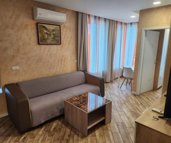 Colonel apartment dream