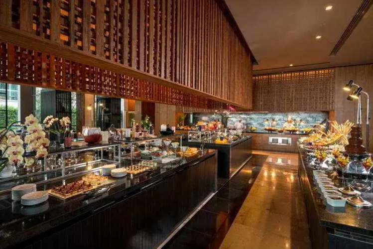 Crowne Plaza Phuket Panwa Beach