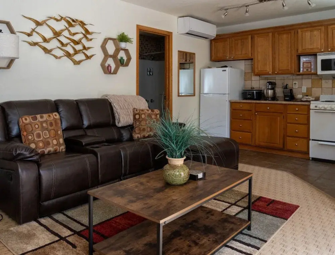 Alpenglow One Bedroom One Bath A18