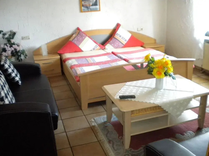 Wohnung in Silbecke mit Garten